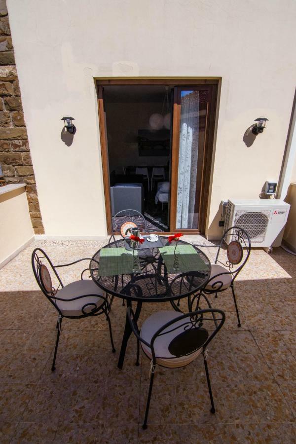 Apartment Kate In Centro 3 Da Letto 3 Bagni Florenz