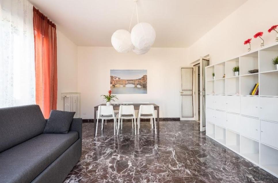 Apartment Kate In Centro 3 Da Letto 3 Bagni Florenz